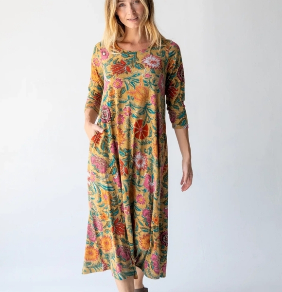NATURAL LIFE Dresses & Skirts - NATURAL LIFE Floral Midi Dress - Multicolor Lottie Sweater Knit Maxi Dress Large